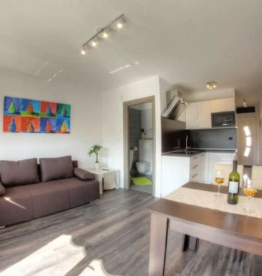 Apartment Nebuloza 2